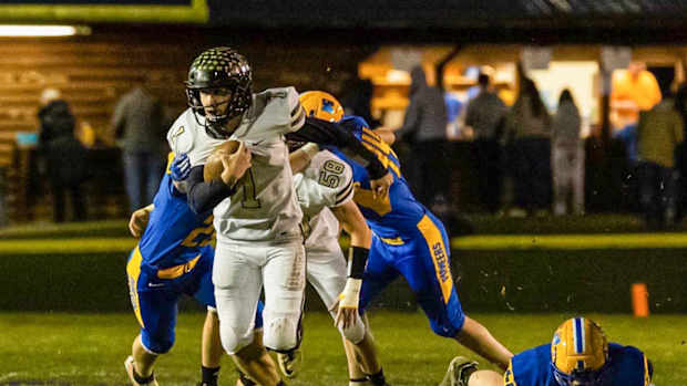 Landan Stevenson mapletown football